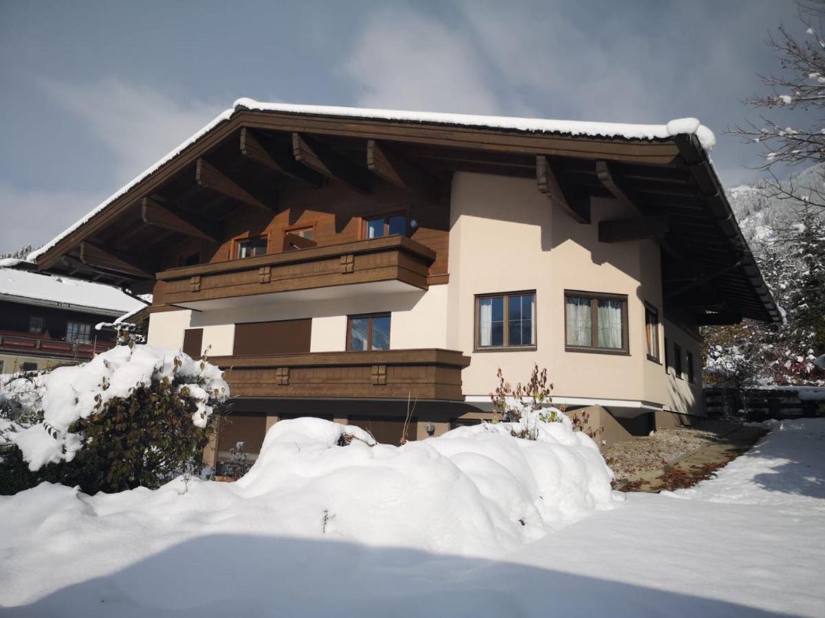 Appartamento Haus Wenger Mountain View & Swimming Pool Kaprun Esterno foto