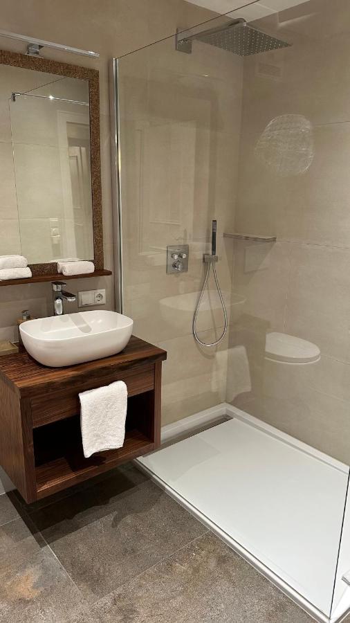 Appartamento Haus Wenger Mountain View & Swimming Pool Kaprun Esterno foto